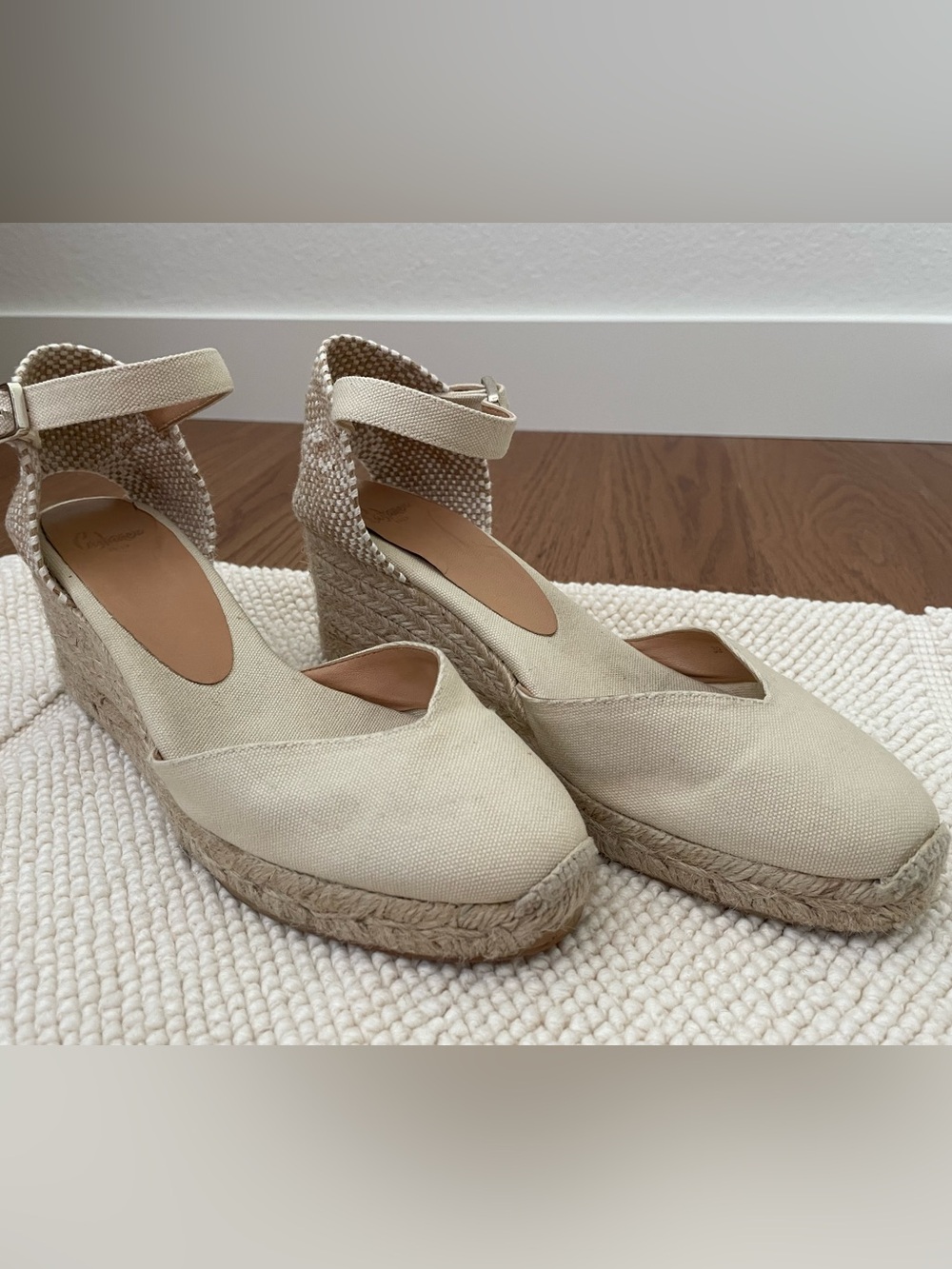 Castener Canvas Cream Ankle-Strap Espadrille Wedge Size 39 (US 8)